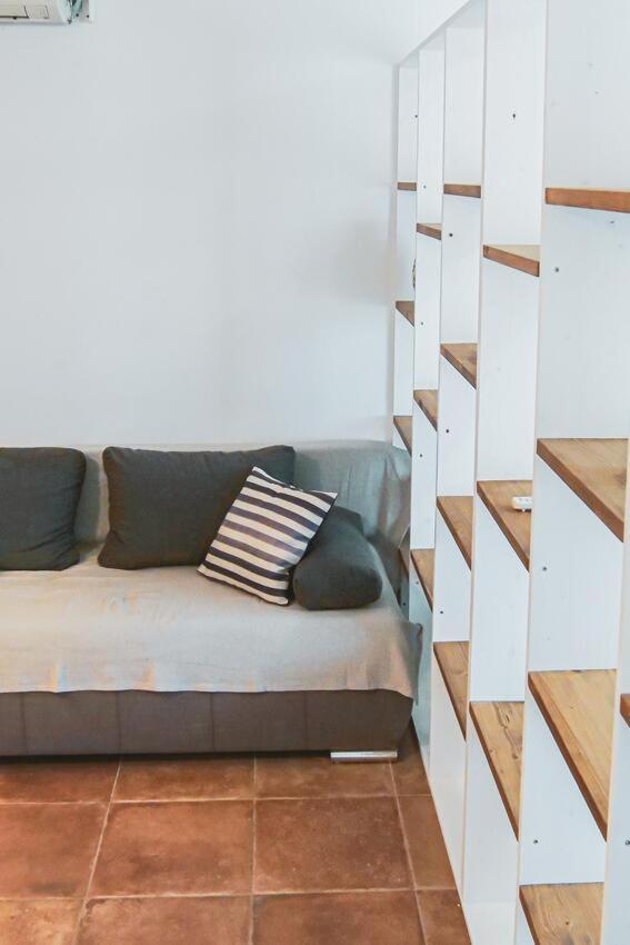 סביד Fully Renovated One Bedroom Apartment With A Seaview - A מראה חיצוני תמונה