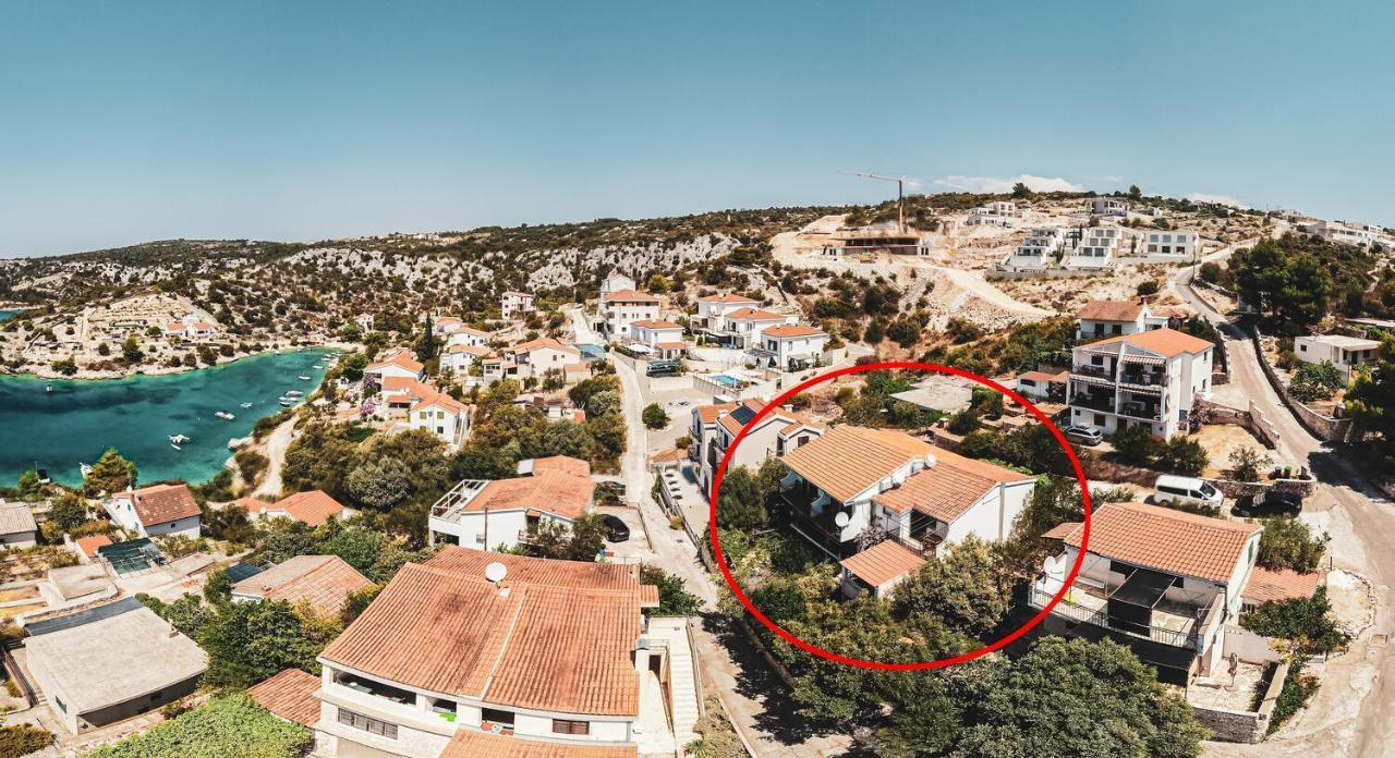 סביד Fully Renovated One Bedroom Apartment With A Seaview - A מראה חיצוני תמונה