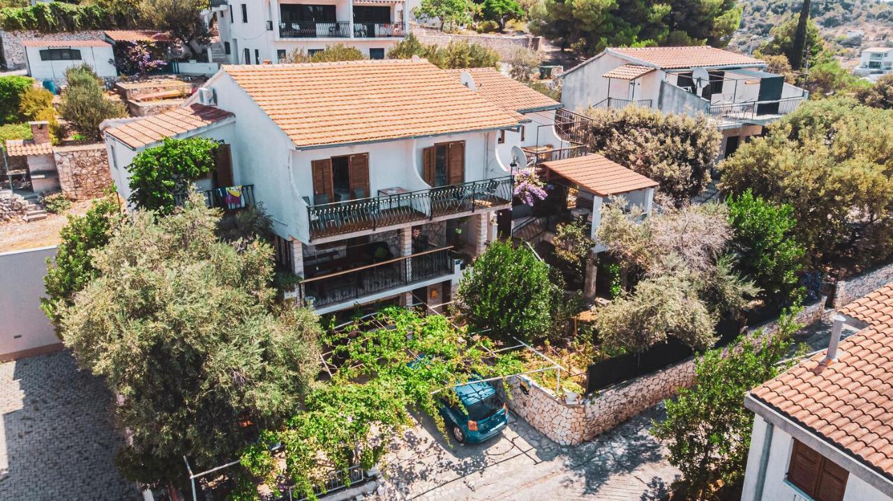 סביד Fully Renovated One Bedroom Apartment With A Seaview - A מראה חיצוני תמונה