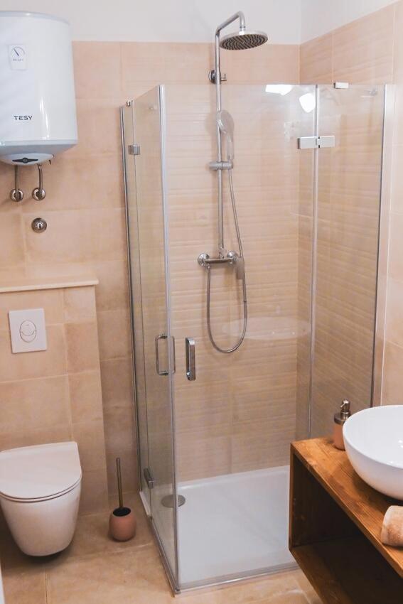 סביד Fully Renovated One Bedroom Apartment With A Seaview - A מראה חיצוני תמונה